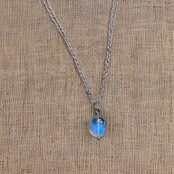 High Quality Rainbow Moonstone Pendant Necklace! - Picture 2 of 4